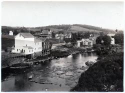 Hussey's Woolen Mill, Guilford, ca. 1920