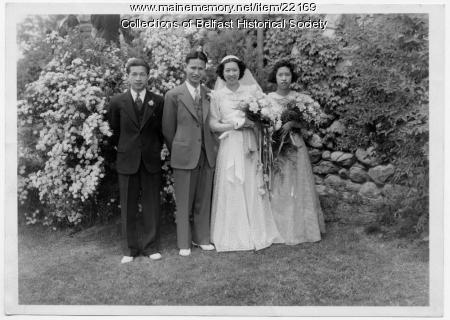 Wong and Minn wedding party, Belfast, 1940