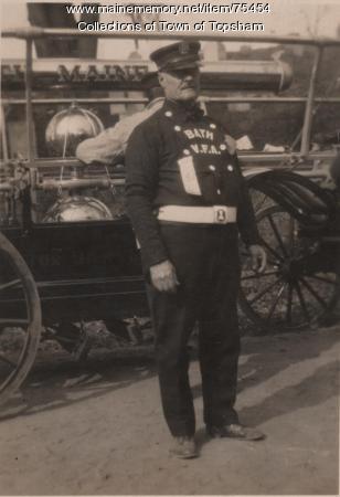 'Senator Baxter' hand pumper engine, Bath, ca. 1920