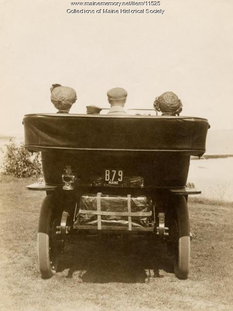 The Knox Touring Car, Portland Company, ca. 1909