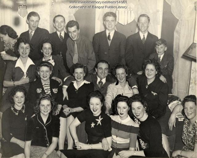 Viner Brothers Shoe Crew, Bangor, ca. 1941