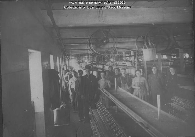 Pepperell Workers, Biddeford, ca. 1900