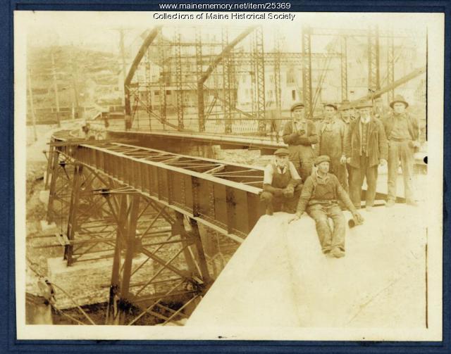 Street railway bridge, Rockport, 1921