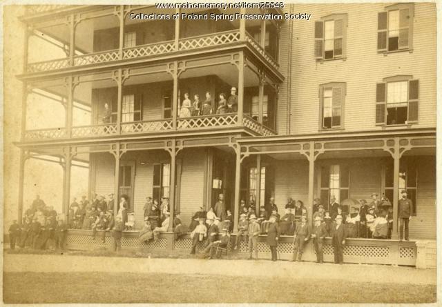 Crowd at Poland Spring House, ca. 1886