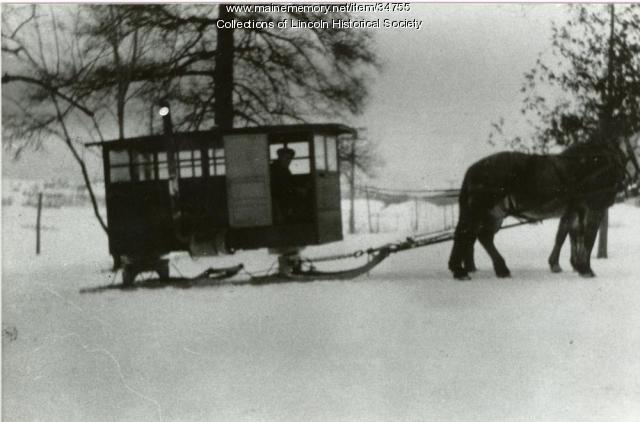 Schoolbus sleigh, South Winn, 1925