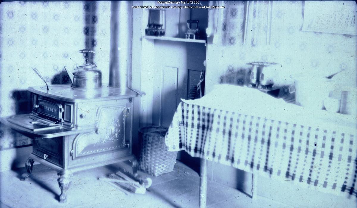 Home kitchen - 1914 - Maine Memory Network