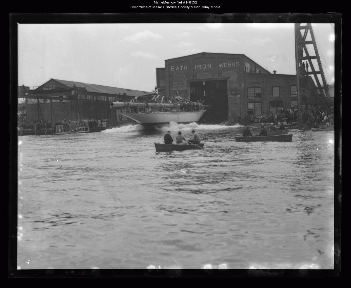 Launch of Harold S. Vanderbilt’s racing sloop “Ranger” at Bath Iron ...